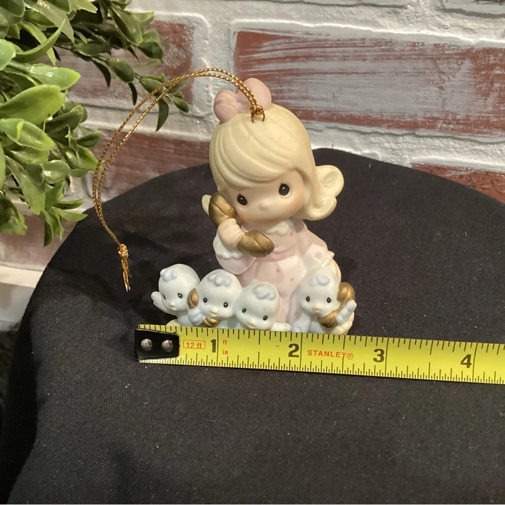 🔵 Precious Moments by Enesco - Precious Girl on Phone & her 4 Blue Birds - 1998 - Picture 9 of 9